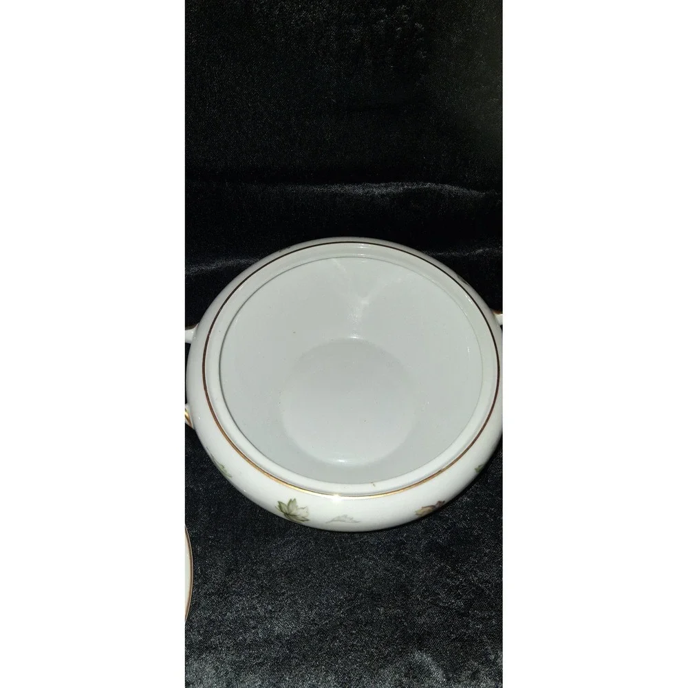 Harmony House Autumn‎ Leaves Round Covered Vegetable Bowl Dish Serving
